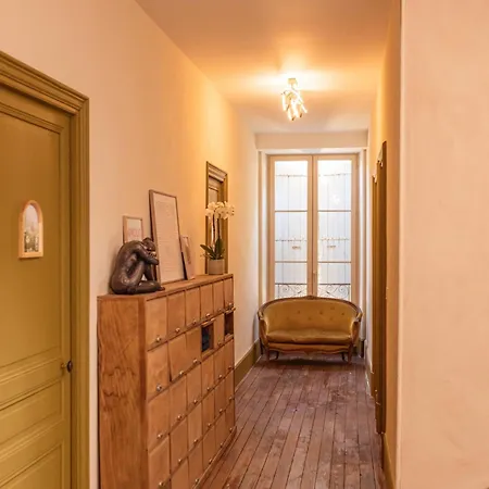 Panzió Maison Gabrielle *